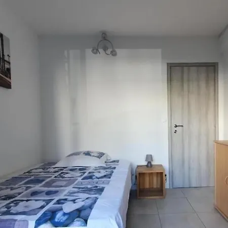 아파트 Center Of Les Pins, 3 - Private Parking