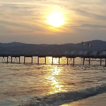 Center Of Les Pins, 3 - Private Parking * 주앙레핑